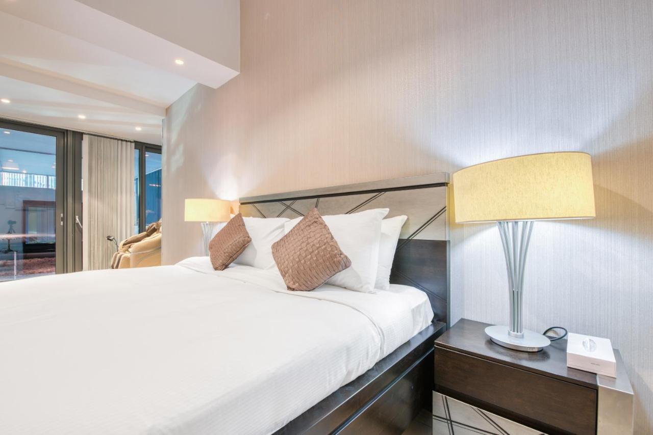 Maison Privee - Big, Bright, Luxury Marina Views Apt Next To Beach Dubai Buitenkant foto