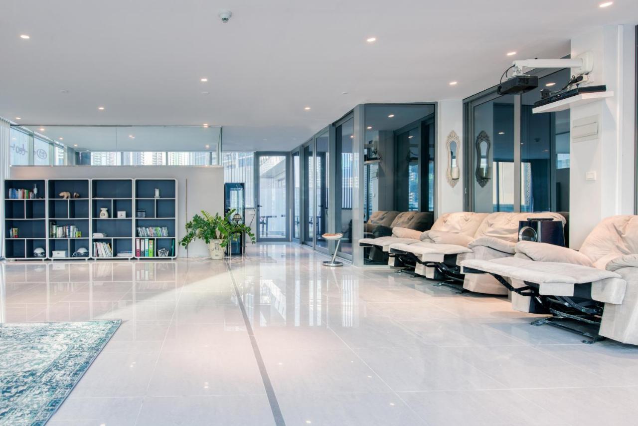 Maison Privee - Big, Bright, Luxury Marina Views Apt Next To Beach Dubai Buitenkant foto