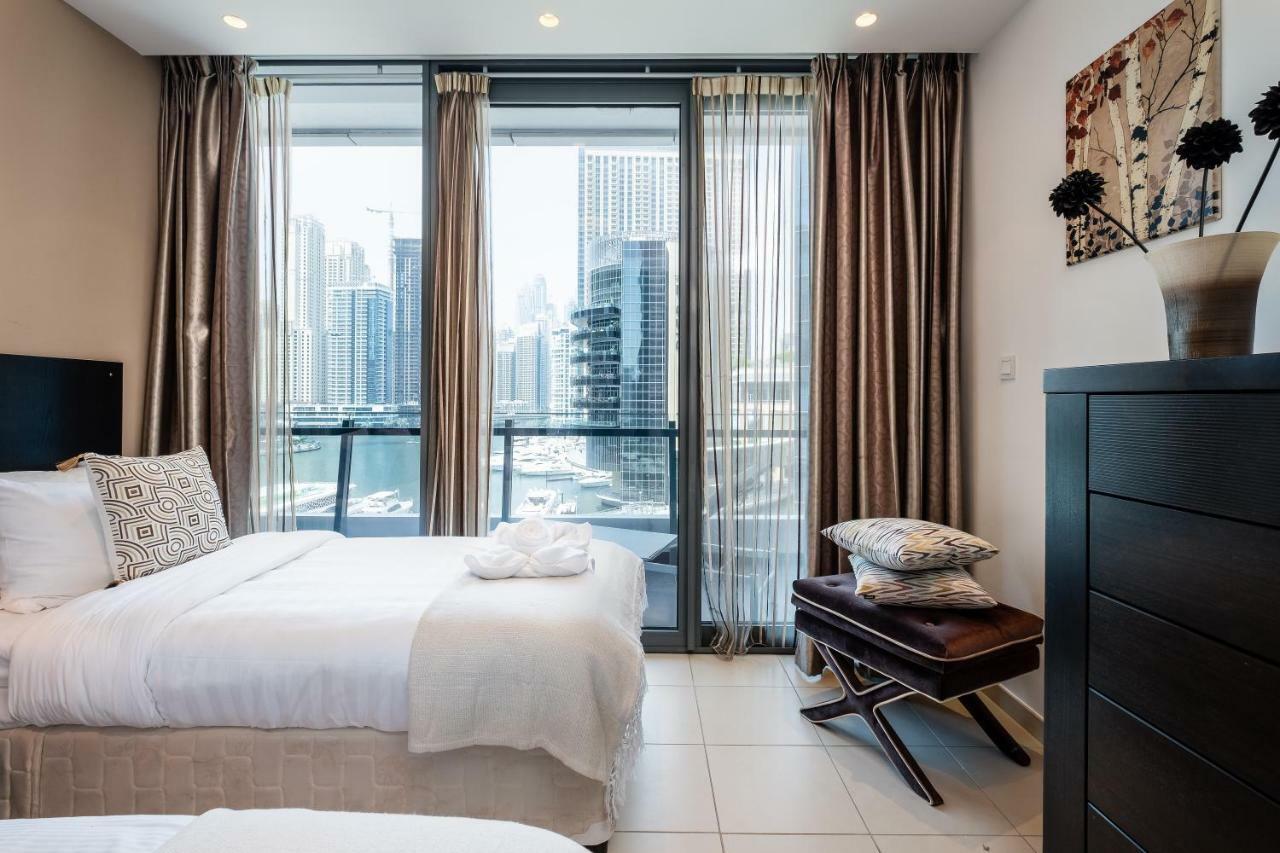 Maison Privee - Big, Bright, Luxury Marina Views Apt Next To Beach Dubai Buitenkant foto