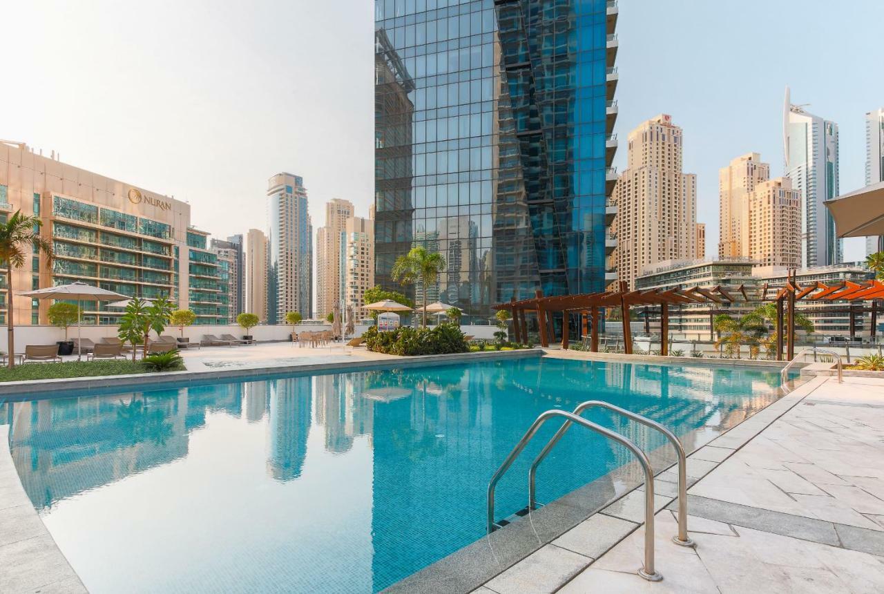 Maison Privee - Big, Bright, Luxury Marina Views Apt Next To Beach Dubai Buitenkant foto