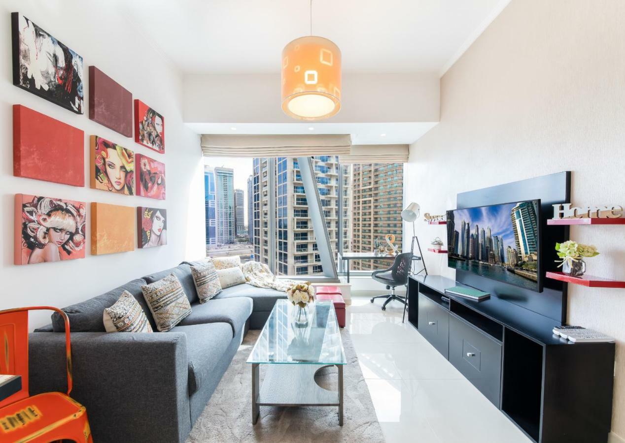 Maison Privee - Big, Bright, Luxury Marina Views Apt Next To Beach Dubai Buitenkant foto